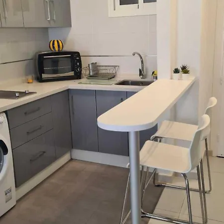 Jupiter - Lovely 1bedroom Appartement *